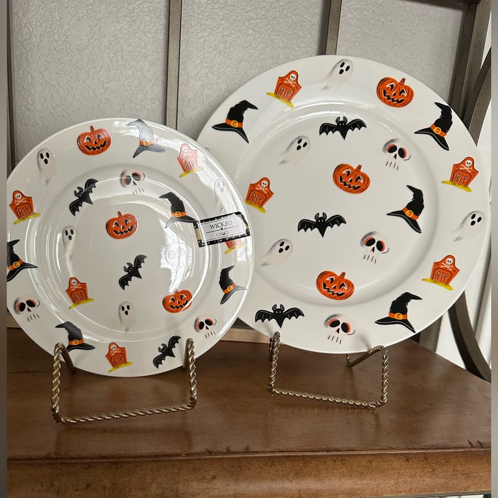 Ciroa’s WICKED Porcelain Dinner Plates Set of 4